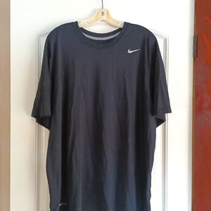 MEN'S NIKE SHIRT